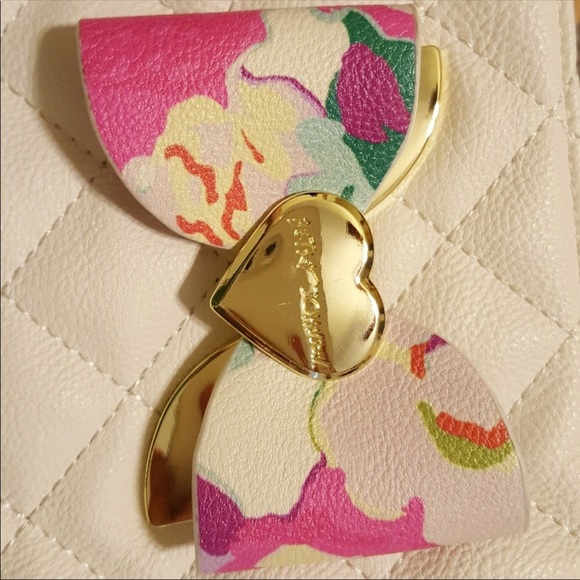 SALE! Gorgeous Betsy Johnson bag 💕💕 - Picture 6 of 6